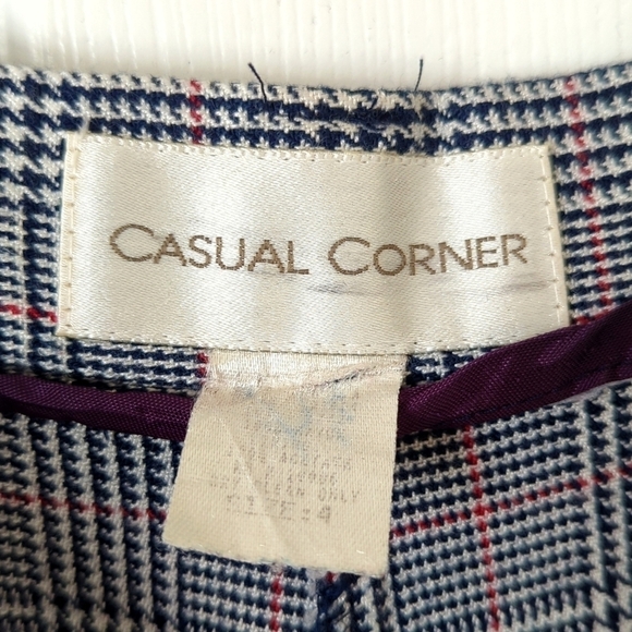 Casual Corner 90's Vintage Preppy Pleated Plaid High Waisted Wide Leg Shorts 4 - Picture 4 of 12